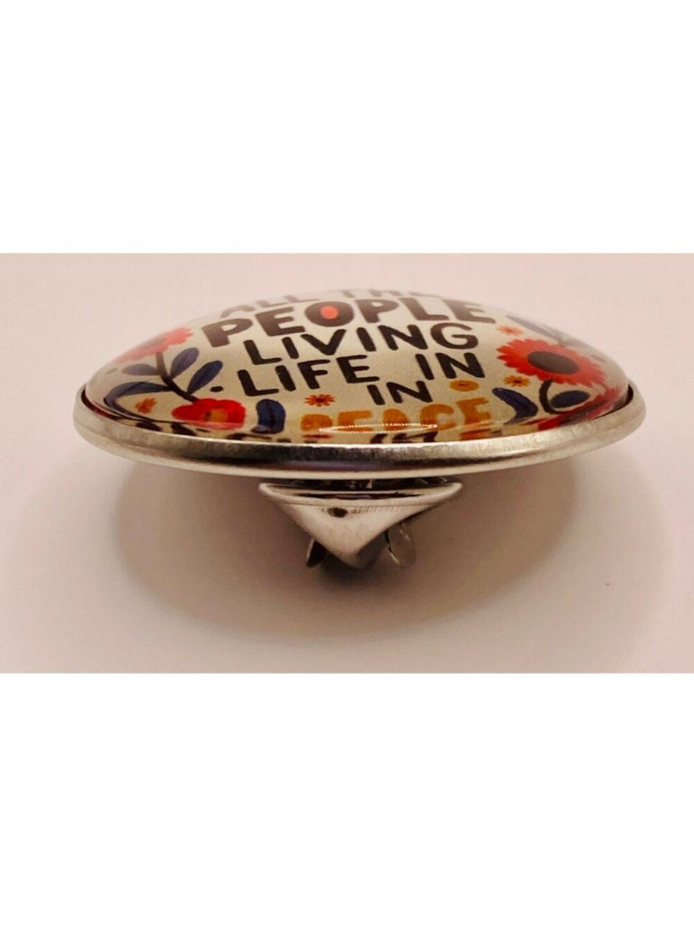 Imagine All The People Living Life In Peace Pin Flower Artwork -93B - Picture 2 of 4